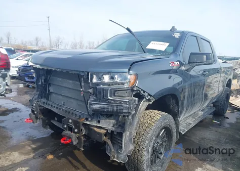 2020 Chevrolet Silverado 1500 4Wd Standard Bed Lt Trail Boss z USA, uszkodzony, nr VIN 1GCPYFED8LZ195013